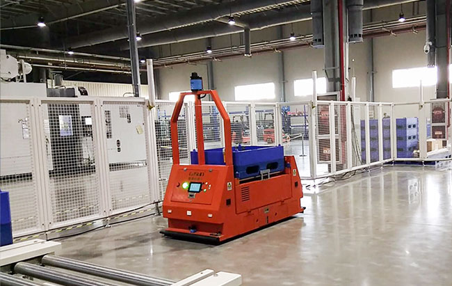 Convoyeur de rouleau de robot d'AGV LGV de manipulation matérielle pour le transport de palettes d'entrepôt